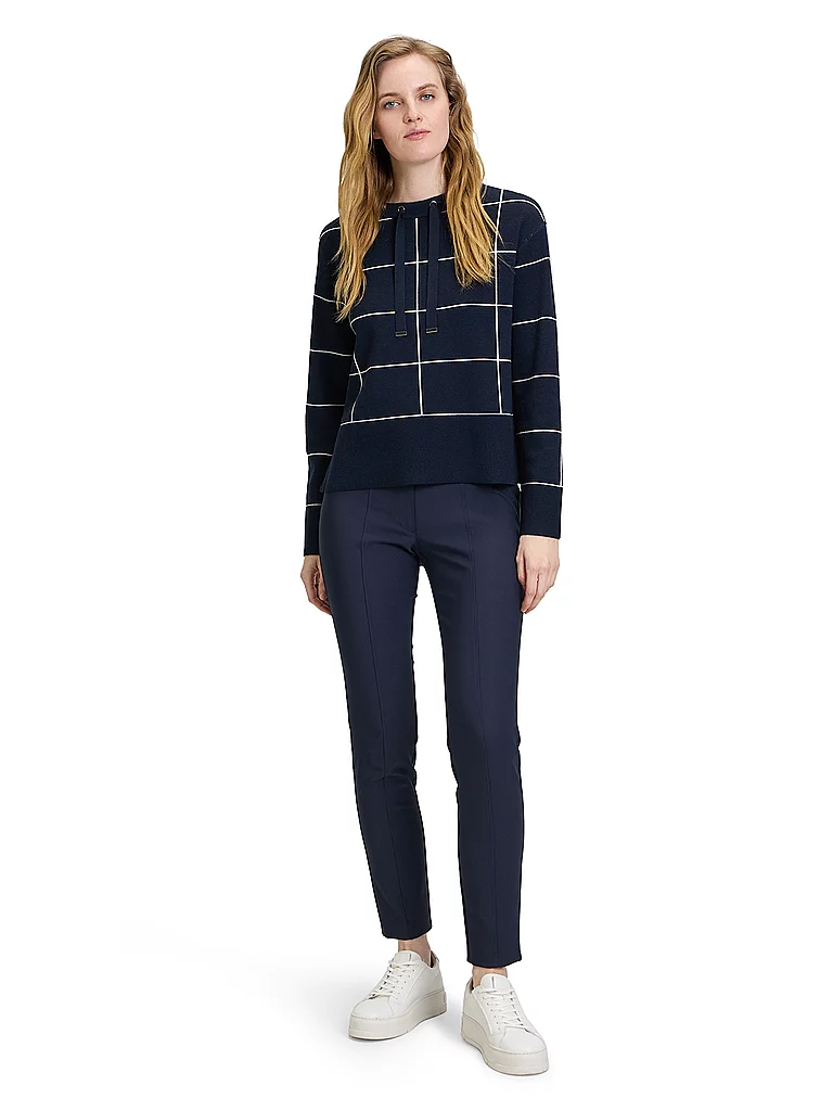 Betty Barclay Damen 7/8 Stoffhose Dark Sky Größe 44 5